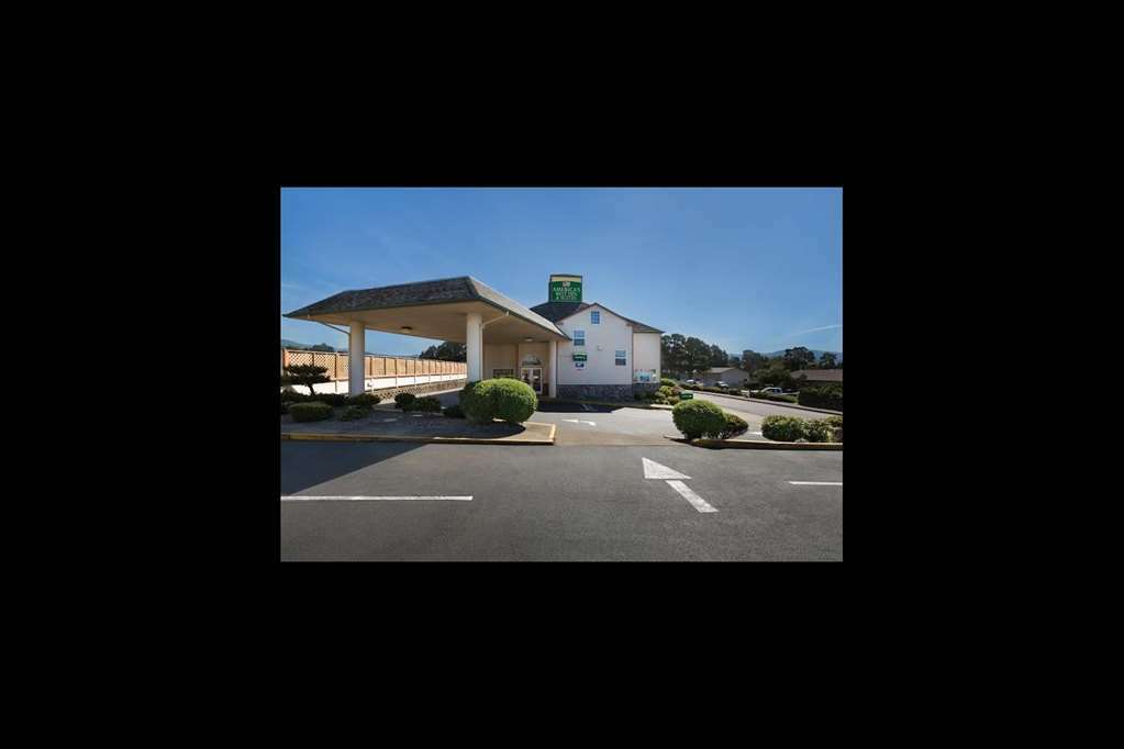 Paradise Inn & Suites At Lincoln City Kültér fotó