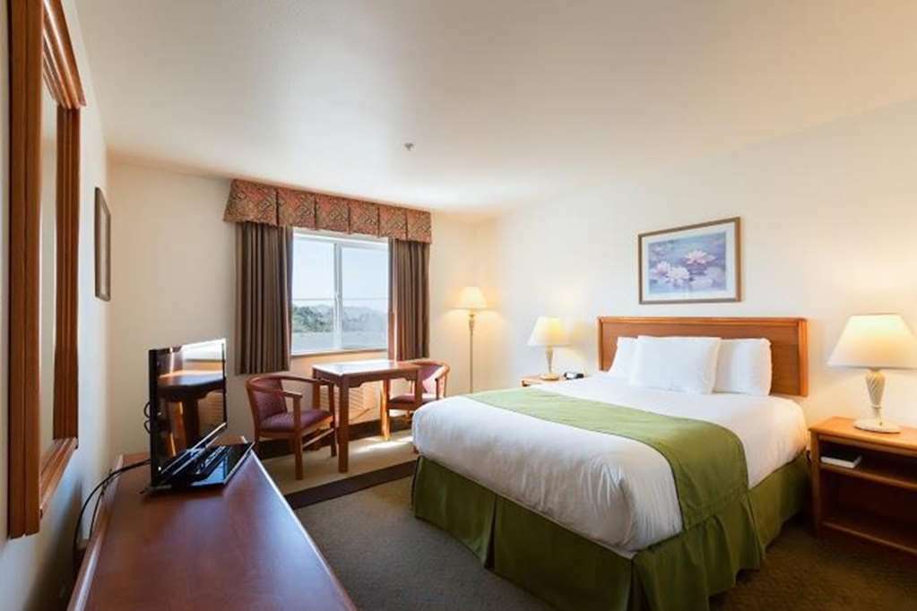 Paradise Inn & Suites At Lincoln City Szoba fotó